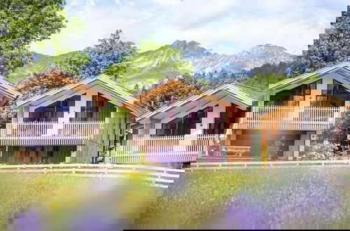 Foto 19 - Luxury Villa With Sauna, Near the Piste