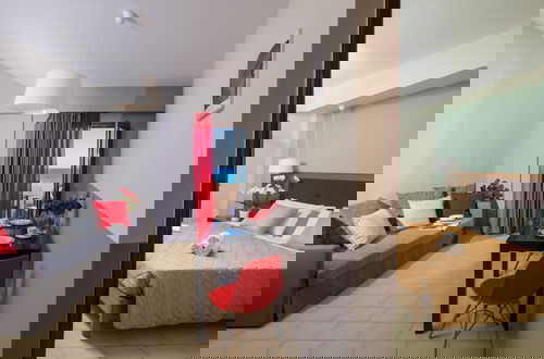 Foto 2 - Pan Asia Seaview Apartment 2