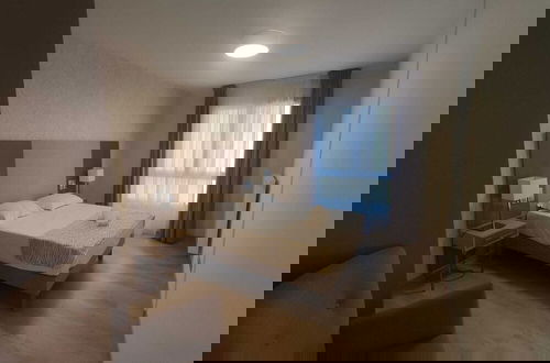 Foto 5 - Zenao Appart Hôtel Fréjus