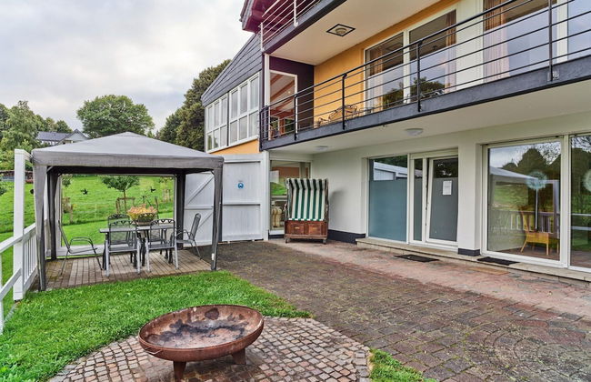 Holiday Home in Hellenthal With Sauna - Foto 32