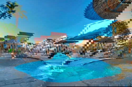 Foto 41 - Private Yard, Cornhole, Resort Pool Oasis w/ Slide Down the Shore by Avantstay