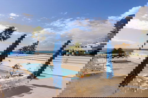 Foto 4 - Faros Seaside Villa Larnaca
