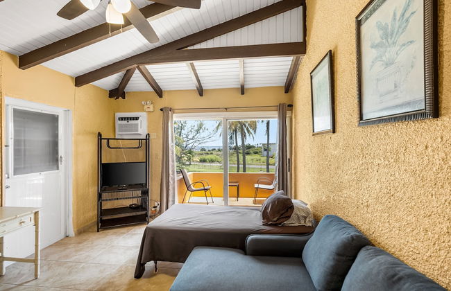 A Getaway From Your Getaway 1 Bedroom Condo by RedAwning - Photo 13