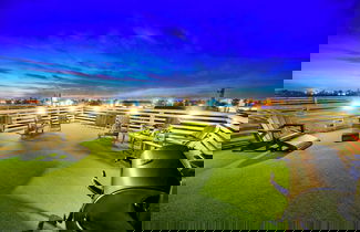 Foto 2 - Stella Maris by Avantstay Rooftop View + Pool