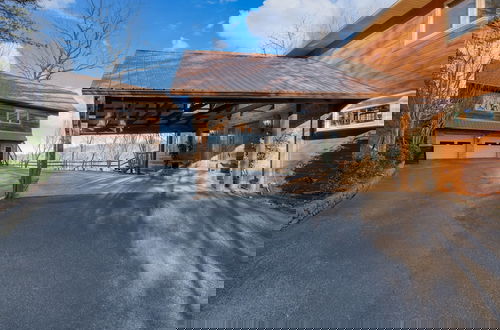 Foto 14 - Thunder Mountain by Avantstay Views + Hot Tub