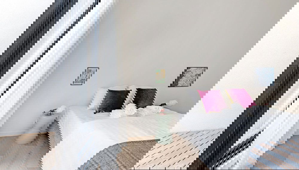 Primary image