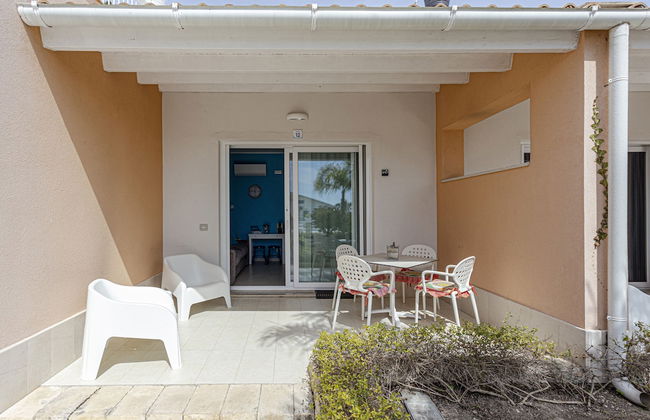 SMALL LUXURY APARTMENT WITH POOL - Foto 17