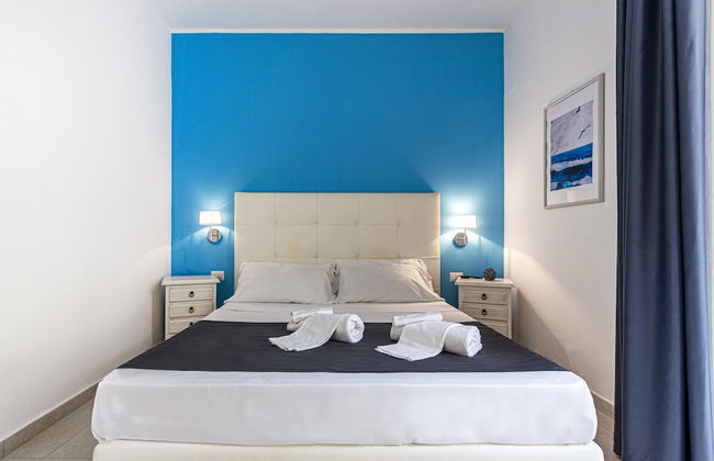 SMALL LUXURY APARTMENT WITH POOL - Foto 4