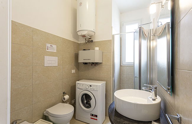 SMALL LUXURY APARTMENT WITH POOL - Foto 22