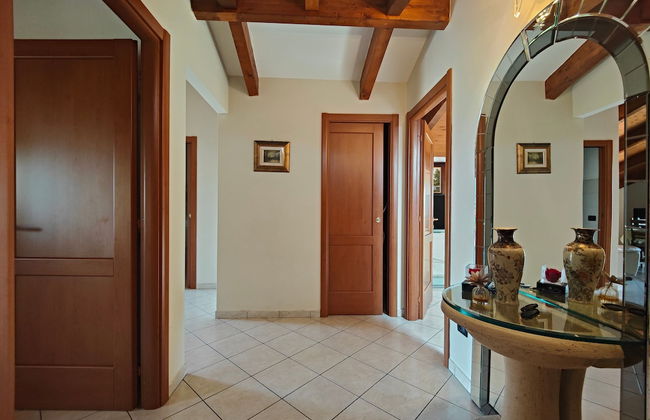 Ampio Trilocale Con Terrazzo - Foto 26