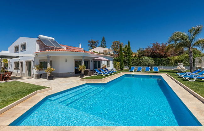 Maria in Albufeira With 6 Bedrooms and 5 Bathrooms - Foto 3