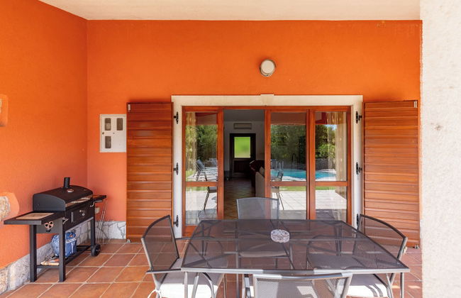 Pool House In Greenery - Foto 34