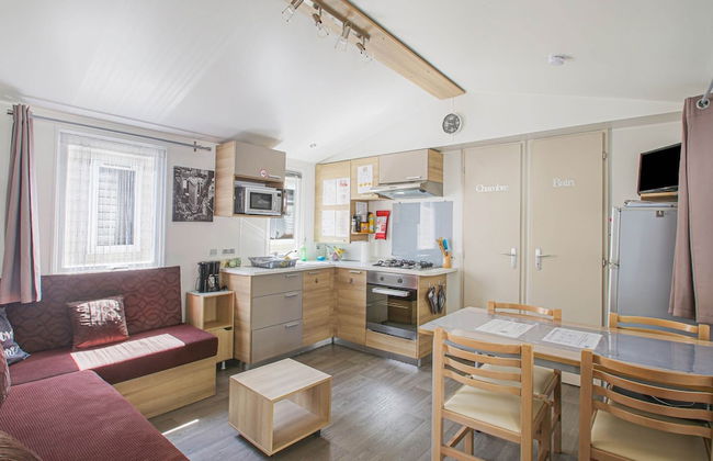 Appealing Mobile Home in Saint Jean de Monts - Foto 10