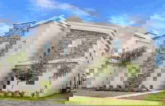 Foto 1 - 9 Bedroom Champions Gate Home by RedAwning