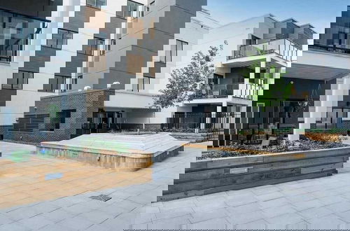 Photo 9 - Modern Condo in the Heart of Calgary