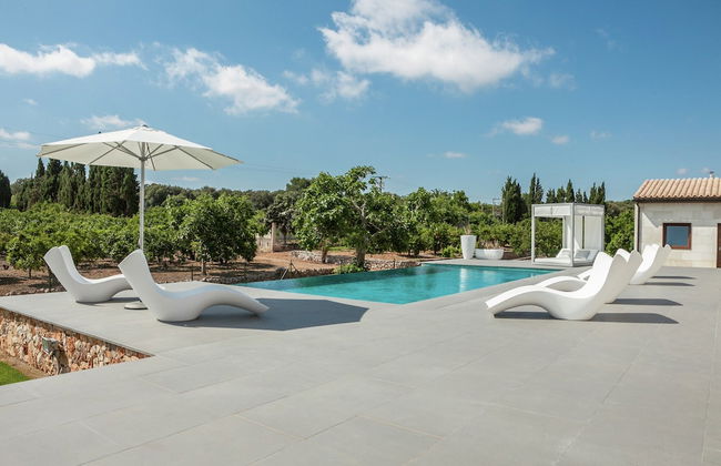 Villa in Muro With Pool and Tramontana Views - Photo 1