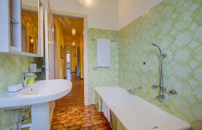 Connie s Apartment in Monvalle - Foto 29