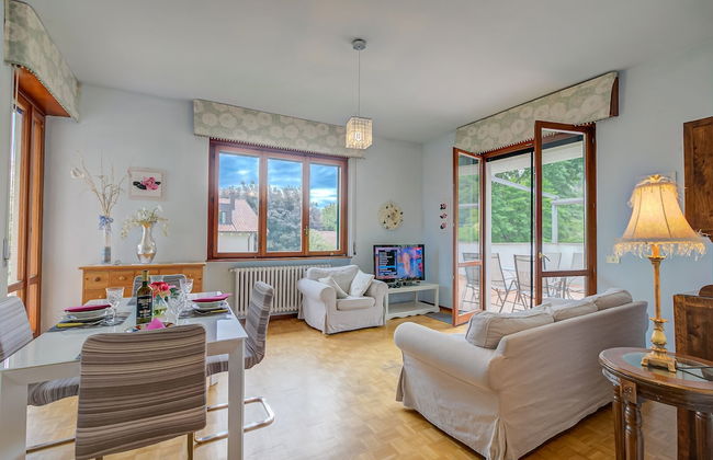 Connie s Apartment in Monvalle - Foto 6