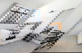 Foto 3 - Dilworth Apartments by Urban Rest