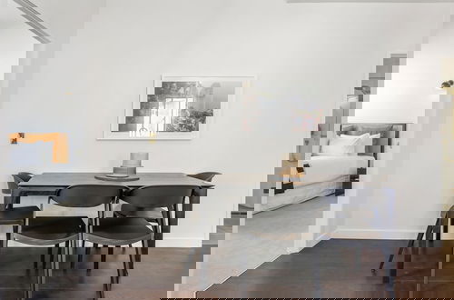 Foto 5 - Dilworth Apartments by Urban Rest