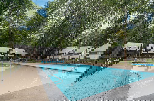 Photo 15 - Apartment in Houthalen Oost With Pool