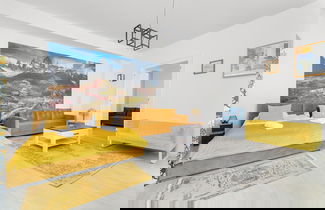 Foto 1 - Yellow Apartment in Bytom by Renters