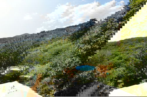 Foto 10 - Stone House, Immersed in Nature With Fenced Garden and Private Pool