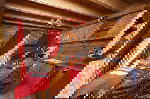 Foto 12 - Chalet in Alpe D'huez With Sauna & Hot Tub