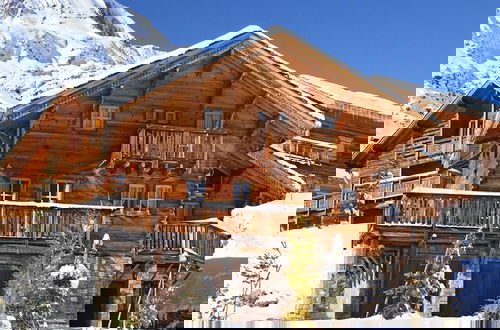 Foto 14 - Chalet in Alpe D'huez With Sauna & Hot Tub