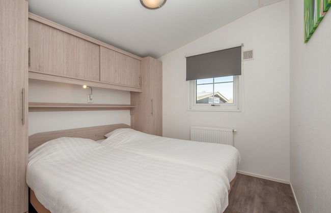 Modern Lodge With Electric Boat - Foto 2