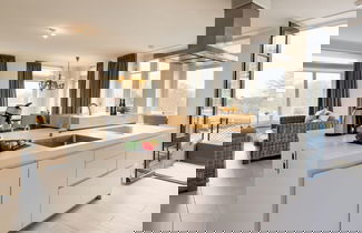 Foto 3 - Apartment With Sauna Near the sea