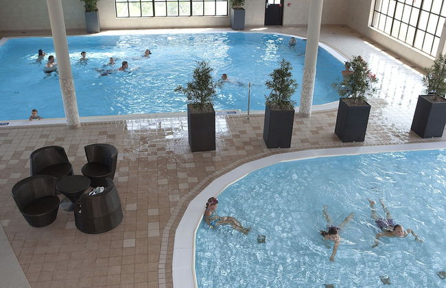 Nice Bungalow in a Holiday Park Near Maastricht - Foto 8
