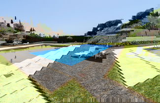 Foto 1 - Sunny Tranquility With Pool