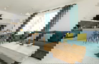 Photo 1 - Paraiso Apartment With Pool by Renters