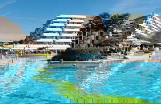 Foto 1 - Aparthotel Holiday