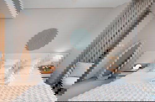 Foto 15 - Chic Minimalist 1BR in Address JBR