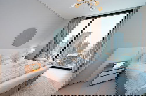 Foto 14 - Chic Minimalist 1BR in Address JBR