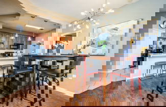 Foto 2 - Beautiful Modern Condo, Near the Parks! 3021
