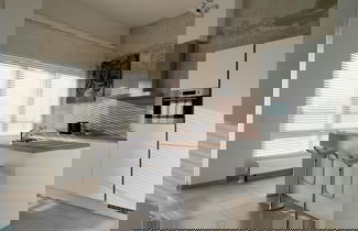 Foto 3 - Luxurious Penthouse With 3 Bathrooms, Near the Sea