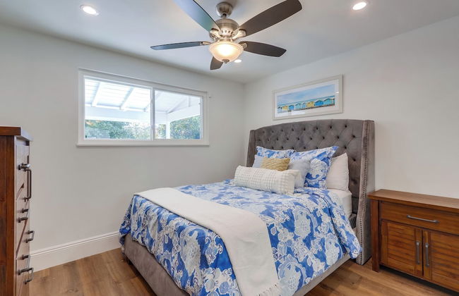Gorgeous Upgraded 5 Bedroom & 3 Bath Home with pool - Foto 7