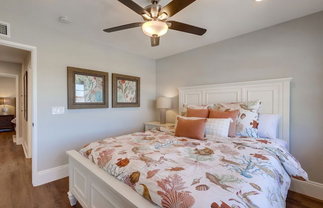 Gorgeous Upgraded 5 Bedroom & 3 Bath Home with pool - Foto 4