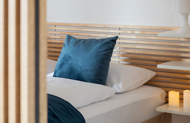Studio With Terrace by Renters - Photo 40
