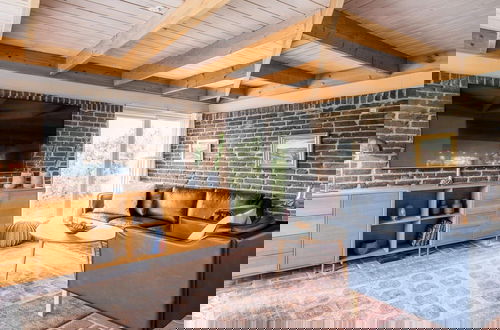 Foto 6 - 6 Person Holiday Home in Blavand