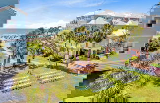 Photo 2 - 56 Grand Pavilion by Avantstay Oceanfront Deck + Views, Community Pool