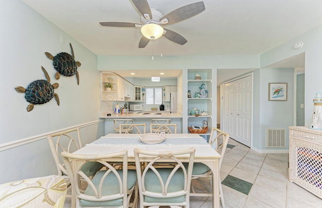 Runaway Tropical Waves-pet Friendly - Photo 17