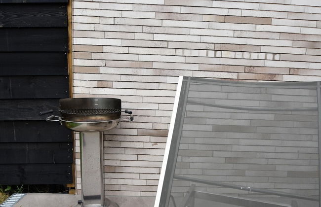 Modern Holiday Home in Maasmechelen With Sauna - Foto 13