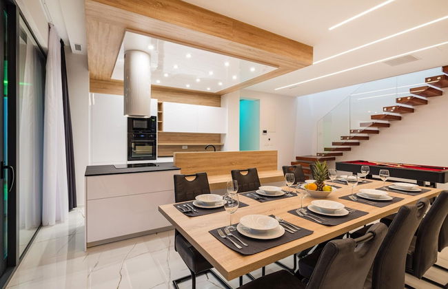 Luxury Villa With Private Indoor and Outdoor Pool - Foto 8