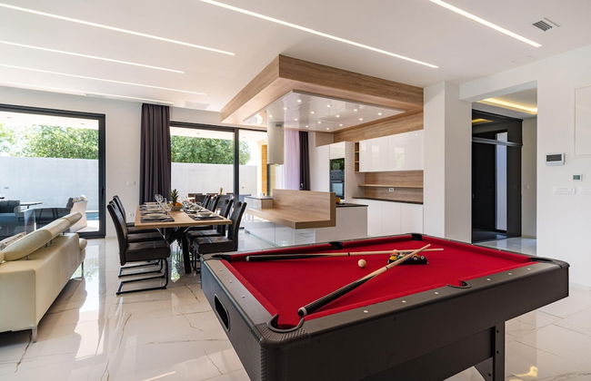Luxury Villa With Private Indoor and Outdoor Pool - Foto 29