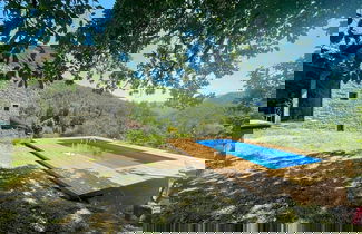 Foto 1 - Elegant Stone Villa With Swimming Pool