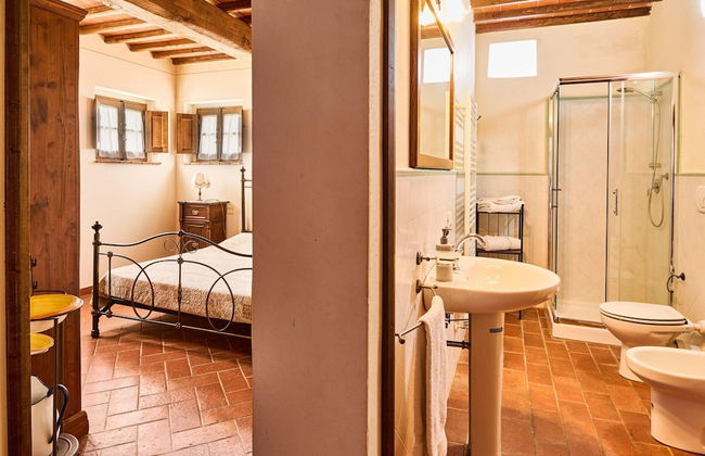 Farmhouse in Chianti With Pool and Garden - Foto 10